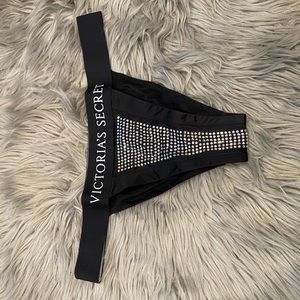 Balmain x VS collab